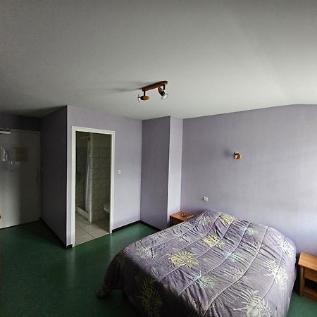 Hotel Restaurant De La Gare Robert-Espagne Екстер'єр фото